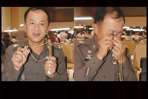 出勤路上的安心:潘奴警官與隨身佛牌原文章照片
