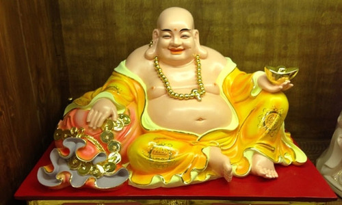華人文化常見的笑容布袋彌勒造像